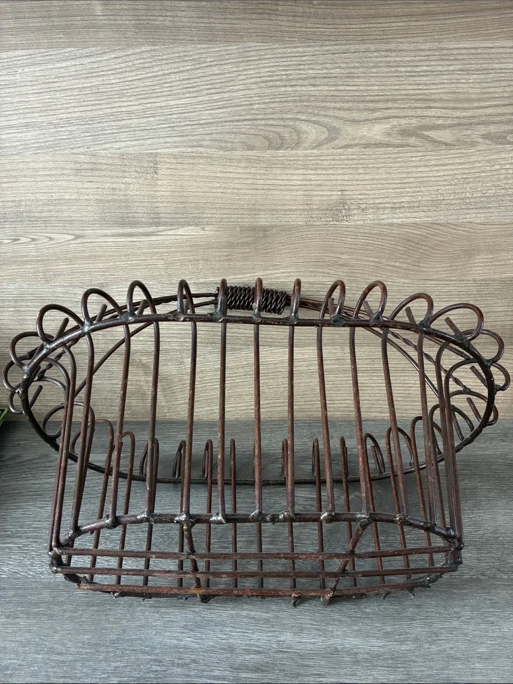 Wrought Iron Vintage Metal Basket with Handle